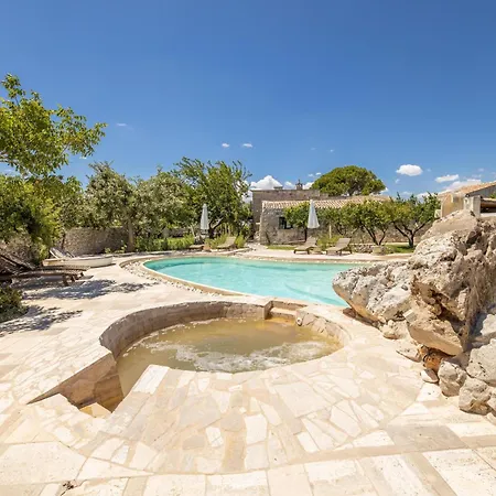 Masseria Blanca Lapis * Martano