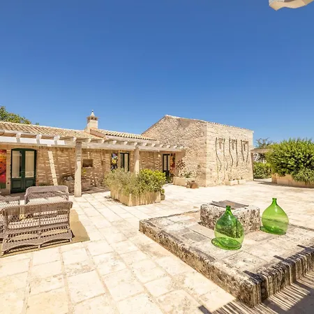 Masseria Blanca Lapis * Martano